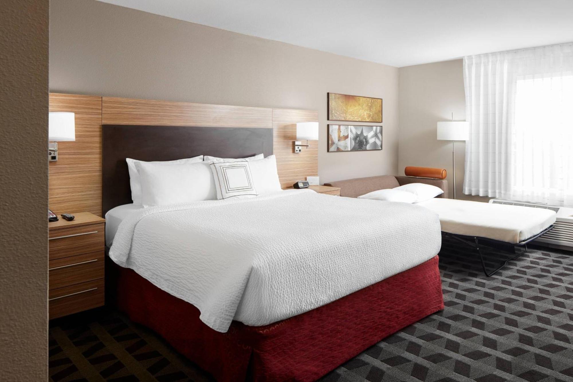 Towneplace Suites By Marriott Tampa South Exterior foto