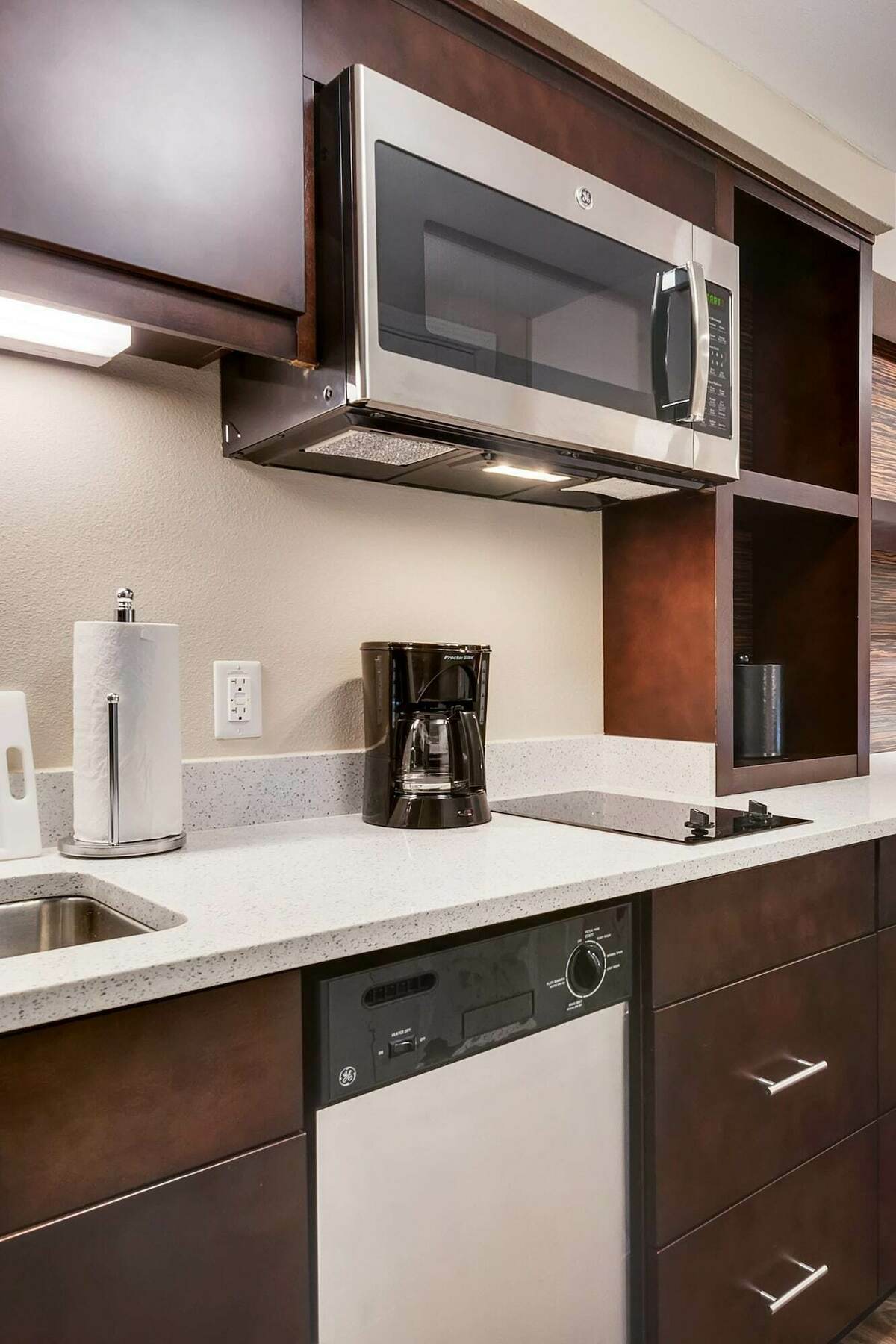Towneplace Suites By Marriott Tampa South Exterior foto